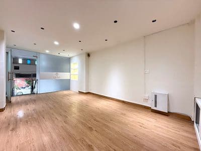 Mặt bằng 4x7m ngay 3/2 ngô quyền – đối diện việt úc