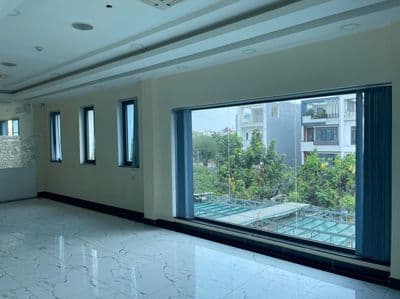 Biệt Thự KDC Lý Chiêu Hoàng 12x18m 1 Hầm+3 Tầng GIÁP KDC BÌNH PHÚ