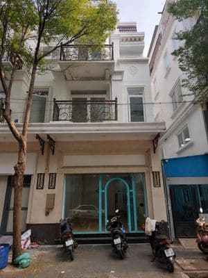 Cho thuê nguyên căn MTKD cityland Trần Thị Nghỉ P.7 giá 37tr/tháng