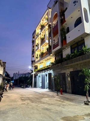 chủ thở oxy cần ra nhanh căn nhà siêu đẹp q12