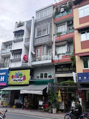 Cho thuê Nhà nguyên căn- Mặt tiền trường Sa!