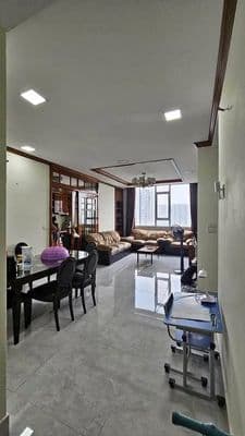 Cho thuê chung cư Phú Thọ - Thuận Việt, Q11- Căn góc 3PN giá 14tr5/th