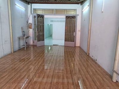 mặt tiền đường song hành, Thị trấn Hóc Môn, 4 x 21, 84m2
