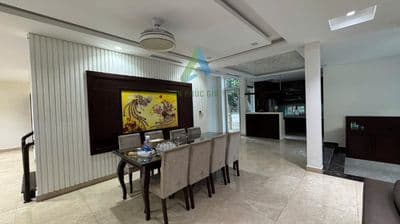 Cho thuê nhà 3 tầng biệt thự đường bằng lăng 3,sơn trà