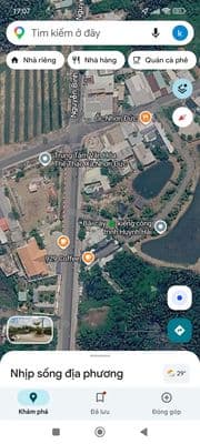 Nhà nhỏ nguyên căn sát mặt tiền đường cho thuê