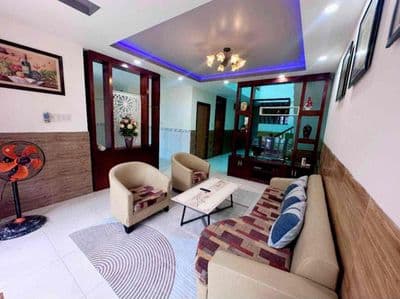 Cho thuê nhà sân vườn đẹp gần siêu thị go vĩnh điềm trung nha trang gi