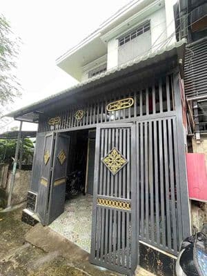 Nhà nguyên căn 2 tầng, 2pn, 2nvs