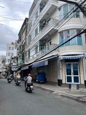 Nhà 3 tầng trung tâm trần phú quận 5, chỉ 3,599tỷ