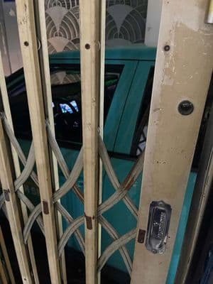Hẻm xe hơi Phường 1 Quận 3 - 34m2, 2 tầng -Nhà còn đẹp.