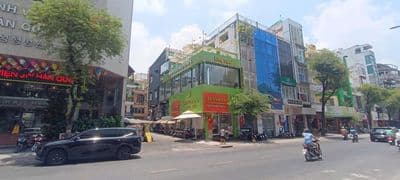 Căn Góc 40 Tôn Thất Tùng, Q1. Dt: 5x20m , Kc: trệt lửng 1 lầu st