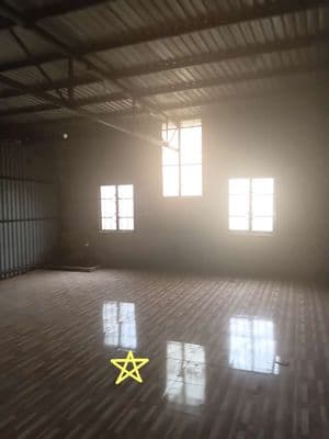 Cho thuê kho mặt tiền tiẹn mua bán- kho bãi hoặc ở