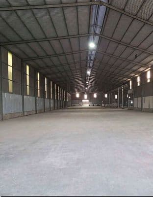 cho thuê xưởng 3800m, xe cont Hoc Mon