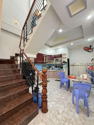 Hot giá rẻ - nhà 2 tầng - kế kiều đàm - 2pn - 50m² - 5.3 tỷ