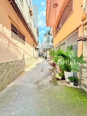 Chưa tới 100tr/m2 ngay trung tâm Him Lam; 2 tầng đúc; ngang 4,8m vuông