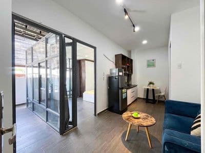 Căn hộ 1pn tách bếp ngay sân bay - công viên hoàng văn thụ