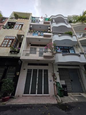 Cho thuê mặt bằng tầng trệt và lầu 1 để làm văn phòng