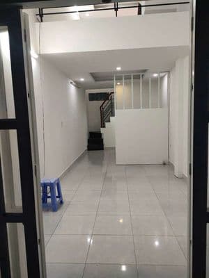Nhà 30m2 x 3 tầng cần bán nhanh lê văn lương nhà bè.
