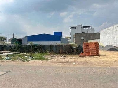 Đất Mặt Tiền 5 x 25m Giá 4.85 Tỷ Đg Võ Thị Hồi
