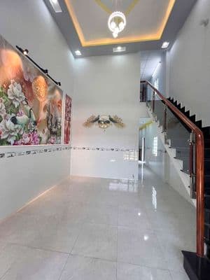 Nhà Sổ Đỏ Riêng, (4x13) lửng, 3PN, 2WC đường 4m,Thới Tam Thôn, Hóc Môn