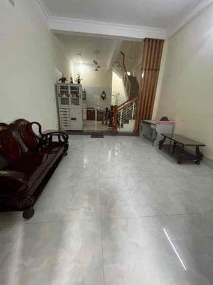 Cho thuê nhà 2 tầng 3pn khu gần lê tấn trung