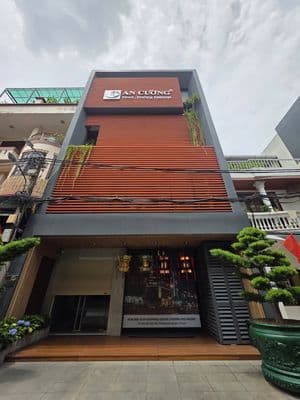 Mặt Tiền Nội Khu 702 Sư Vạn Hạnh, ngay Vạn Hanh mall 8x 15m, chỉ 3x tỷ