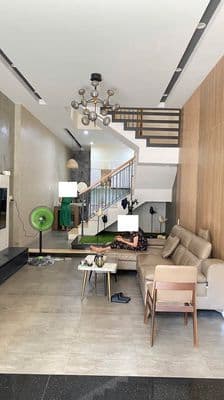 Nhà 3 tầng mặt tiền hải châu, gần biển nguyễn tất thành