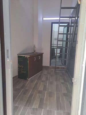 Nhà nhỏ riêng biệt như hình,có gác,hxh,482/62H Lê Quang Định
