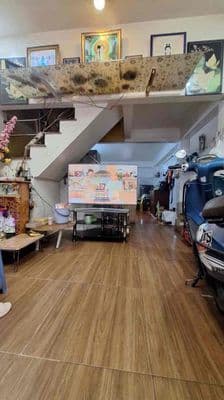 Nhỉnh 3 tỷ - 2 mặt hẻm - 4 phòng ngủ - nhà 3 tầng - 42m2 (3.52 x 12)