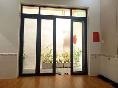 Nhà 2 tầng homestay đẹp 3pn mặt tiền trưng nữ vương