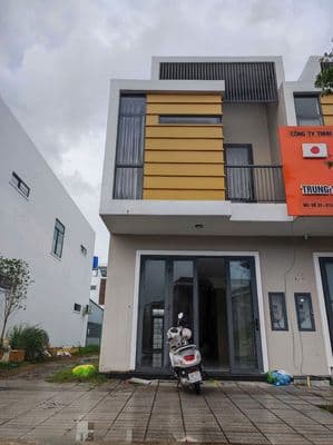 Cho thuê nhà khu đô thị tây bắc ở hoặc làm văn phòng