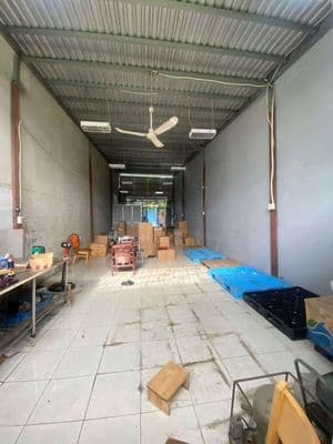 nhà cấp 4 100m2 KDC Bình Phú tiện làm kho xưởng