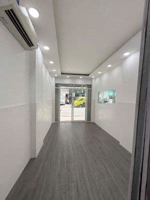Cho Thuê Nhà Mặt Tiền Kinh Doanh đường Bạch Mã, P.15, Quận 10