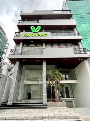 Mặt tiền chu văn an ngay nơ trang long/ hầm 5 lầu thang máy - giá tốt