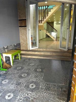 Cho thuê nhà mt đường tên lửa, 21 triệu, đối diện aeon mall bình tân