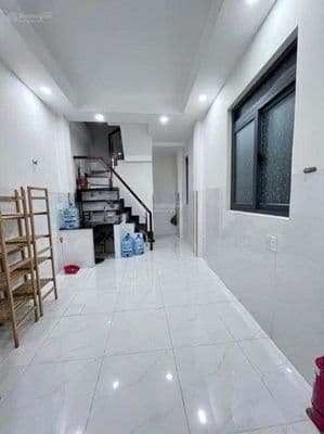 Cho thue nhà mới xây hxh Trần quang diệu q3,2pN,ML, giá 10tr
