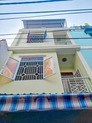 Cho thuê nhà nguyên căn Đường Nguyễn Tất Thành Quận 4