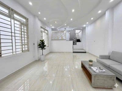 Nhà phú hoà gần trường chỉ 6tr/th