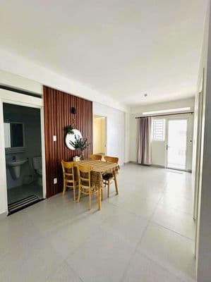 Cho thuê căn hộ 2 phòng ngủ nam long lốc f nội thất cơ bản
