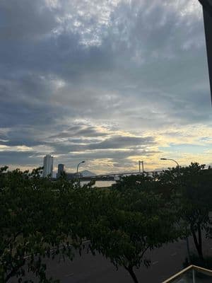 cho thuê toà nhà 4 phòng ngủ view sông Hàn.