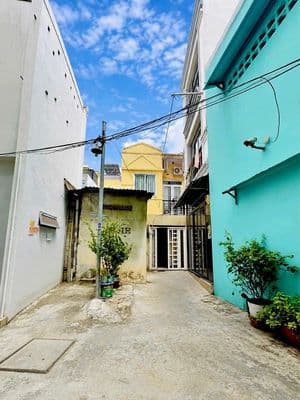 Nguyễn văn đậu, ngang 4, nở hậu 1m5, hẻm 3 gác thông 4 phía, ở ngay