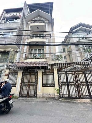 Biệt thự đẹp 5 tầng thang máy Bình Thạnh chỉ 21,5 tỷ.