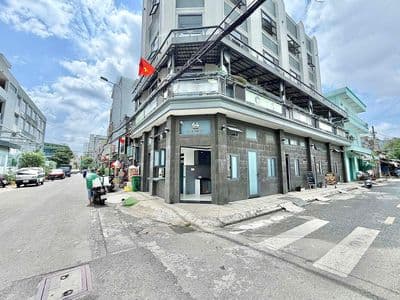 Kiot kinh doanh - gác cao m8 - vị trí hẻm thông dễ đi