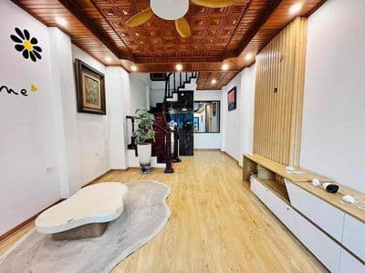 6 tỷ nhà Kim Ngưu, 2 thoáng ngõ thông, 5T 3 ngủ full đồ, SĐCC, ko QH