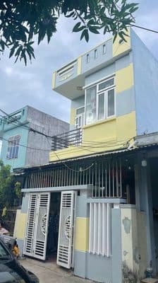 Cho Thuê Nhà 2 Tầng , Ưu Tiên Văn Phòng , Vợ Chồng Trẻ