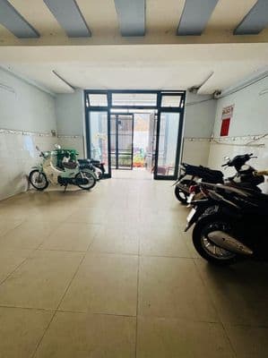 Bán căn hộ dịch vụ – dòng tiền 40tr/th – trịnh đình thảo, tân phú!