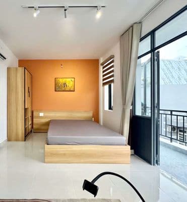Khai trương căn hộ bancol ngay khu ngã tư phú nhuận