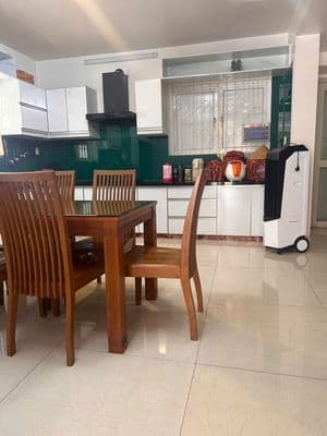 Biệt Thự Sân Vườn khu Tên Lửa 10x25m 3 tầng 6PN+1 số n.thất SÁT CV