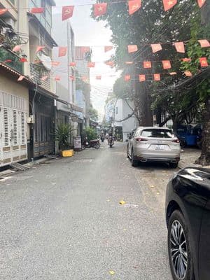 Khu Vip Tân Sơn Nhì, ngang lớn 6.2m, 100m2, 1 trệt 1 lầu