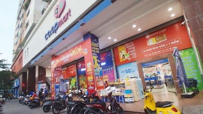 Ngang 10m x 10m, công nhận 101m², có 3 phòng ngủ, 3WC, đầy đủ tiện ích