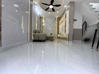 Bán Nhà hẻm ô tô VF3 đậu cửa hẻm 2266 Huỳnh Tấn Phát DT:6x6m 2Tầng 3pn